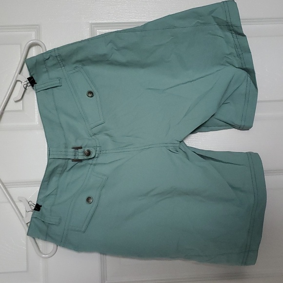 Athleta Seafoam Green Shorts - Picture 3 of 5
